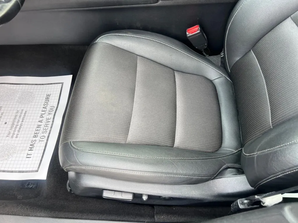 Honda Accord photo 22