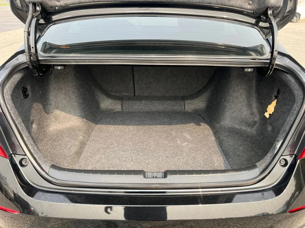 Honda Accord photo 19
