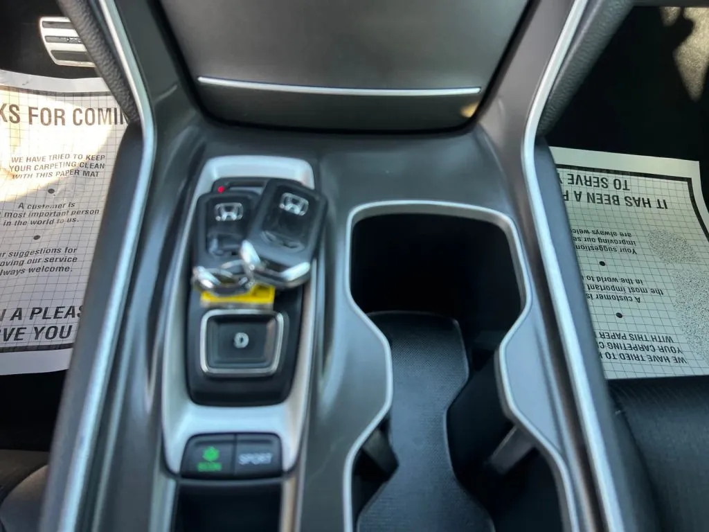 Honda Accord photo 44