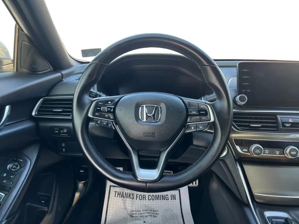 Honda Accord photo 13