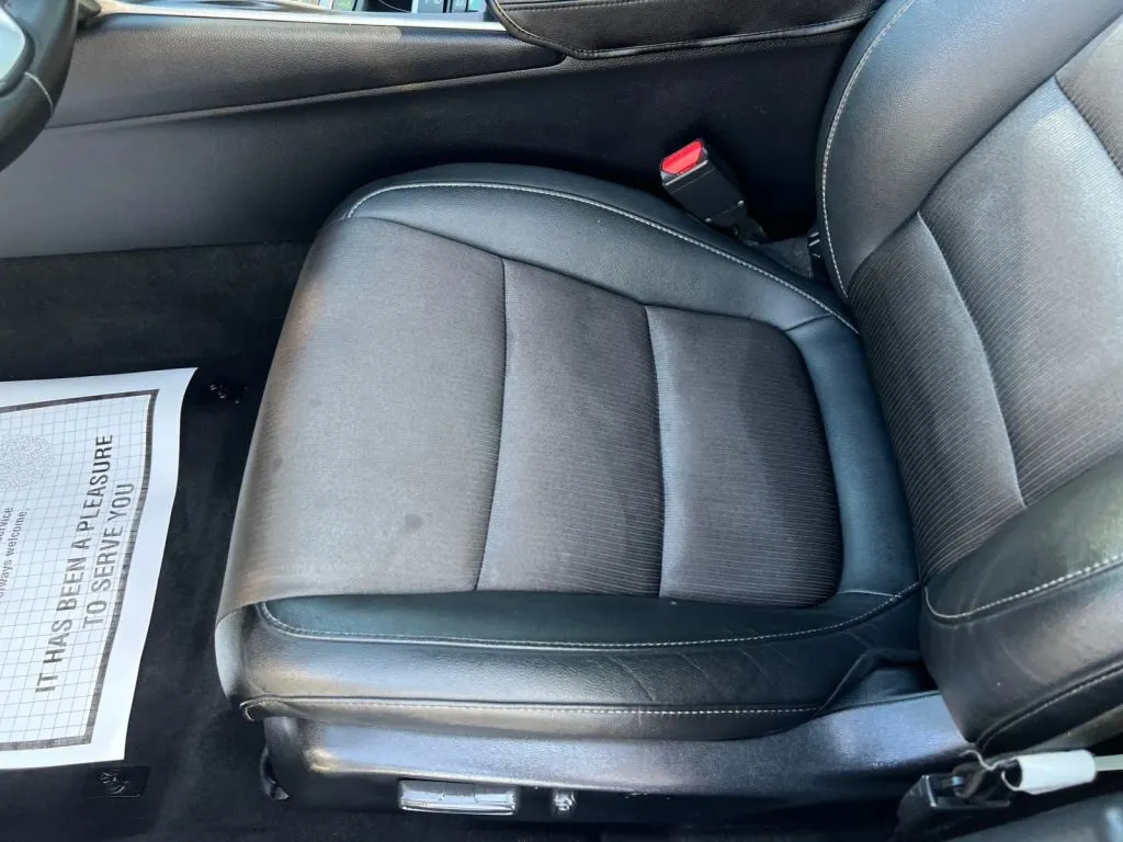 Honda Accord photo 24