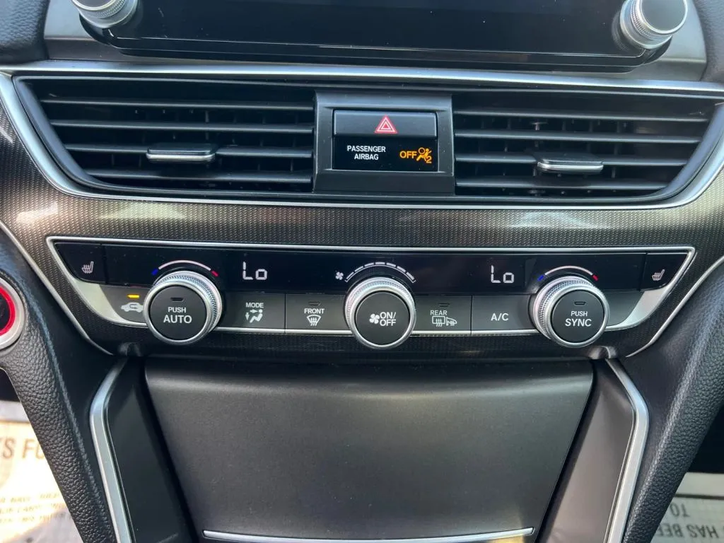 Honda Accord photo 43