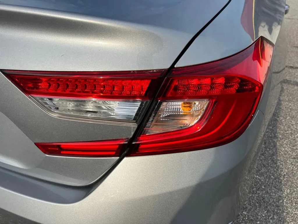 Honda Accord photo 34