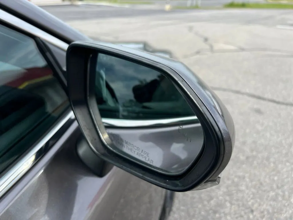 Toyota Camry photo 35