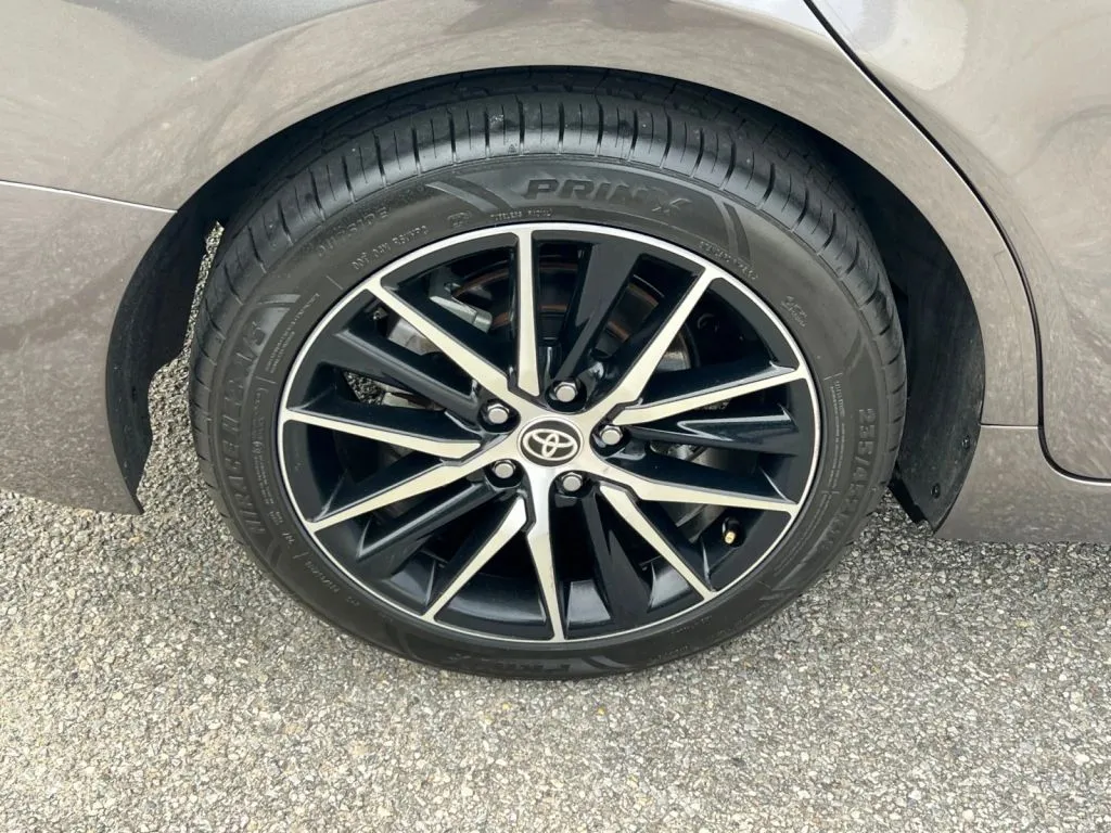 Toyota Camry photo 36