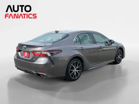 More photos of 2021 Toyota Camry SE Sedan 4D at Auto Fanatics, VA