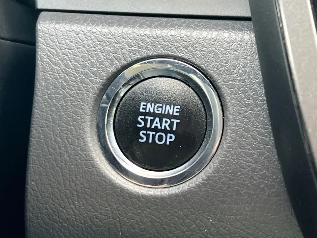 Toyota Camry photo 44