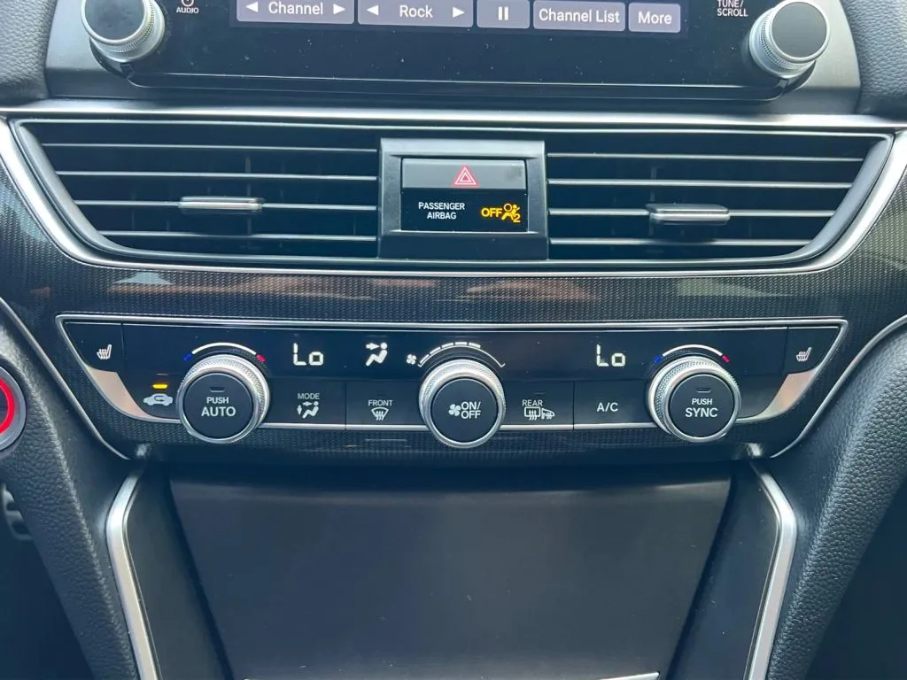 Honda Accord photo 44
