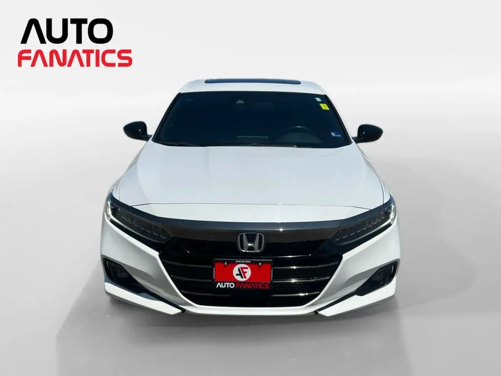 Honda Accord photo 8