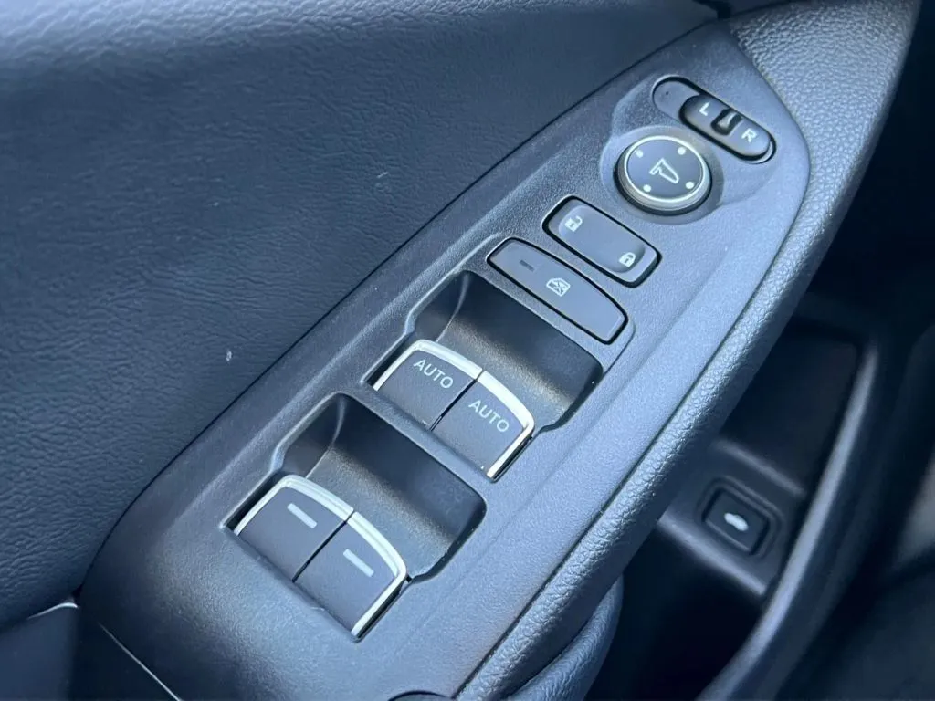 Honda Accord photo 48