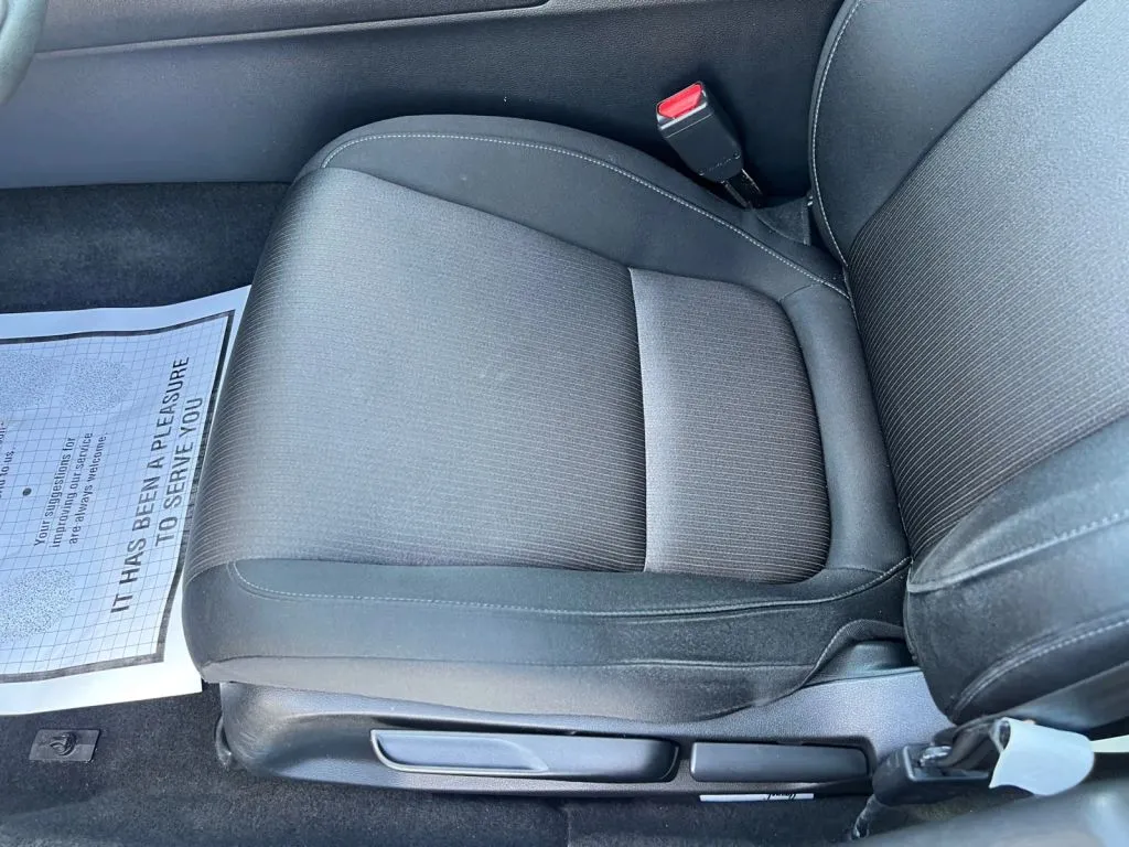 Honda Accord photo 25