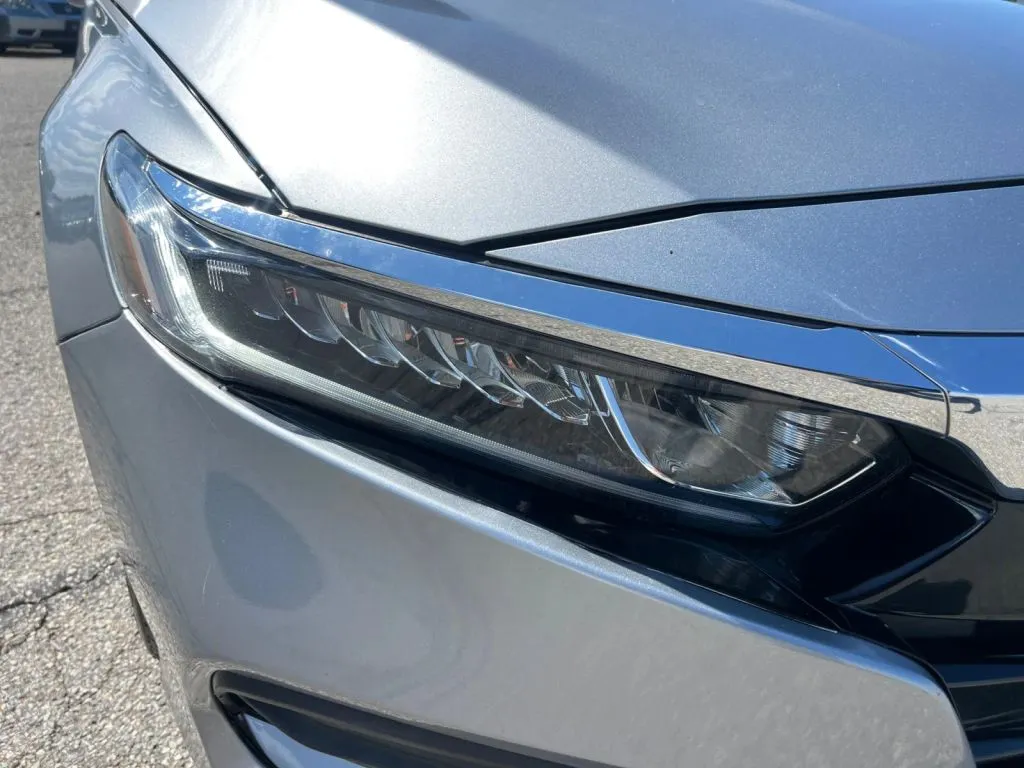 Honda Accord photo 33