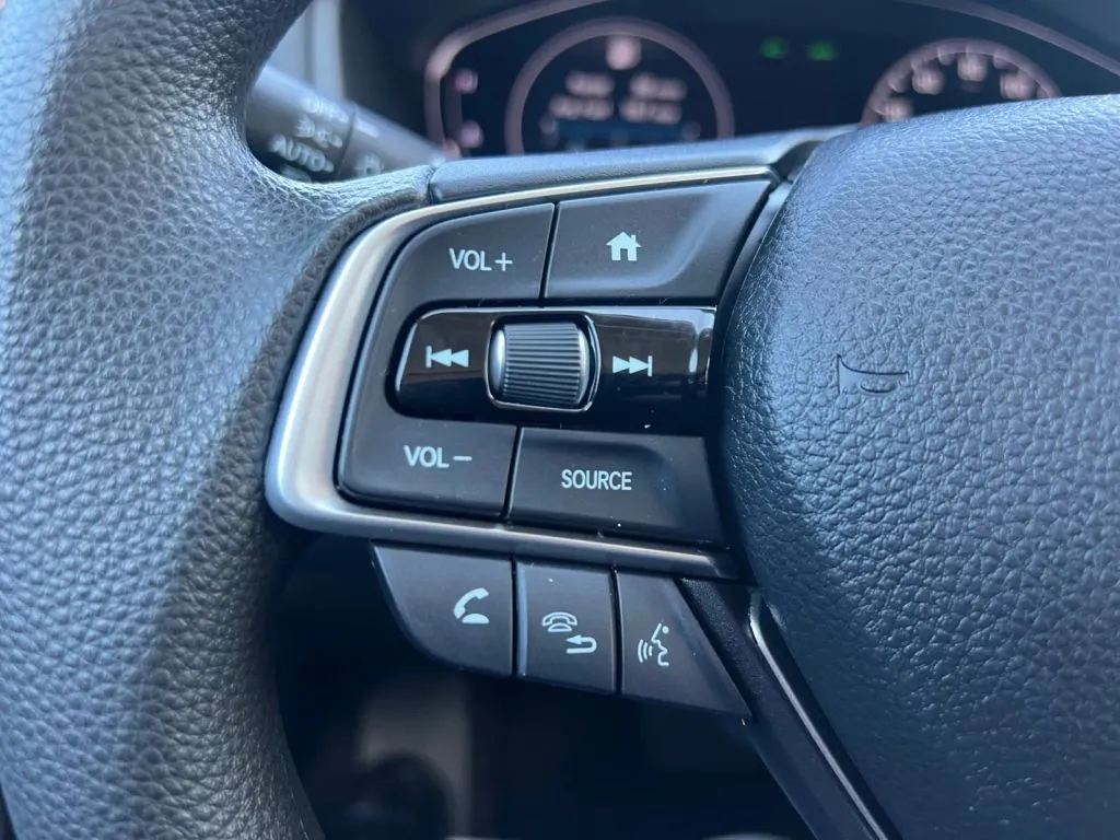 Honda Accord photo 46