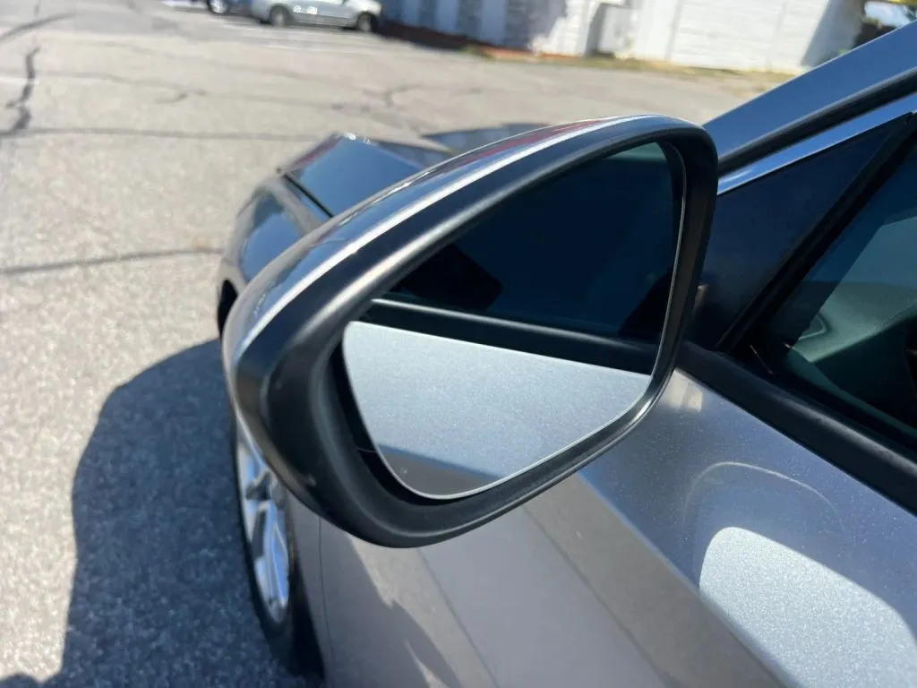 Honda Accord photo 29