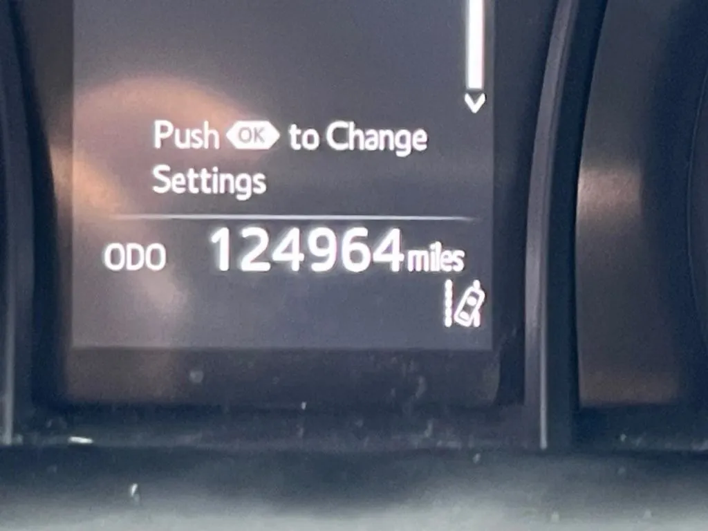Toyota Camry photo 45