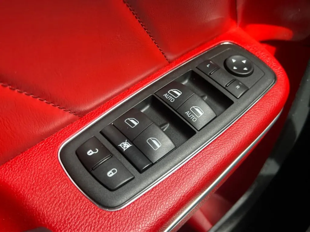 Dodge Charger photo 44