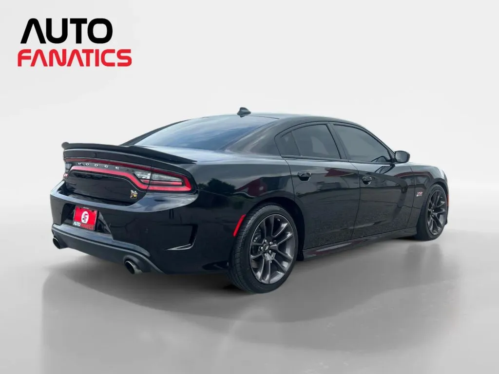 Dodge Charger photo 6