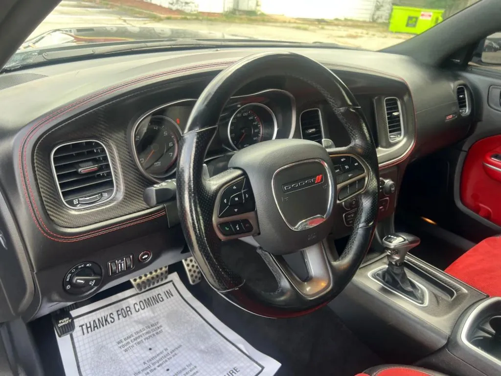 Dodge Charger photo 22