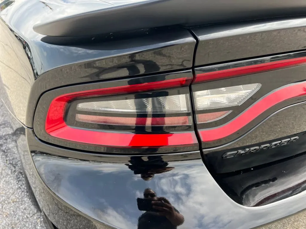 Dodge Charger photo 35