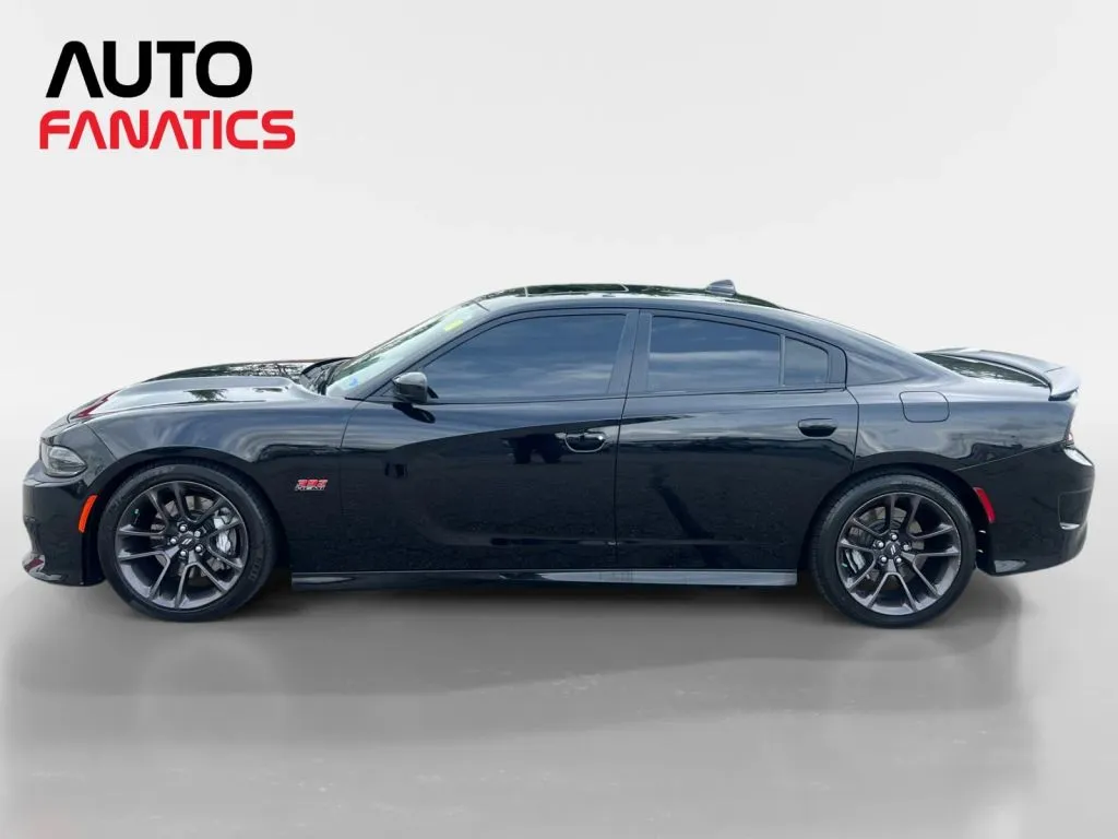 Dodge Charger photo 2