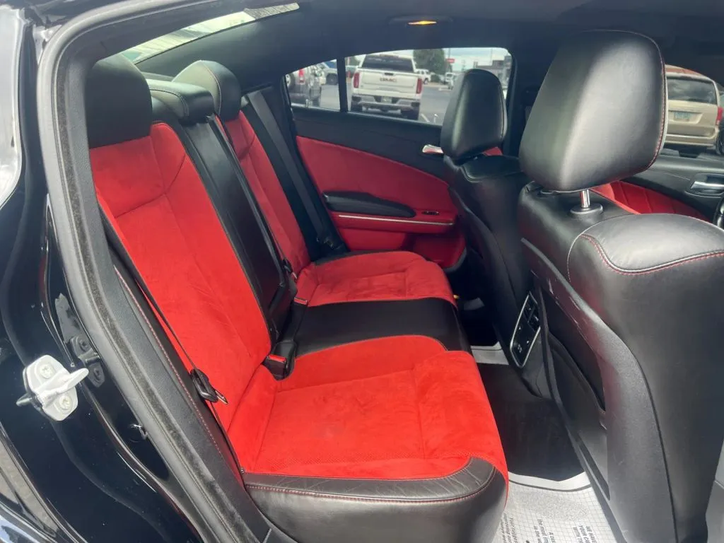 Dodge Charger photo 19