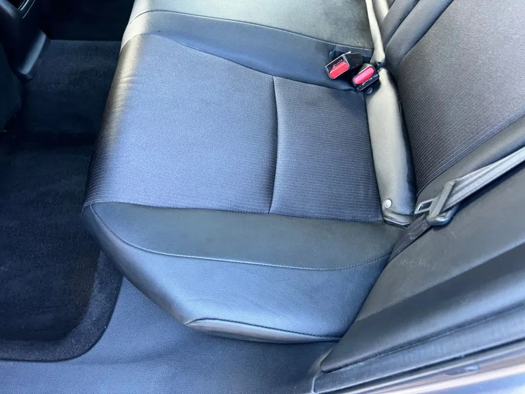 Honda Accord photo 20