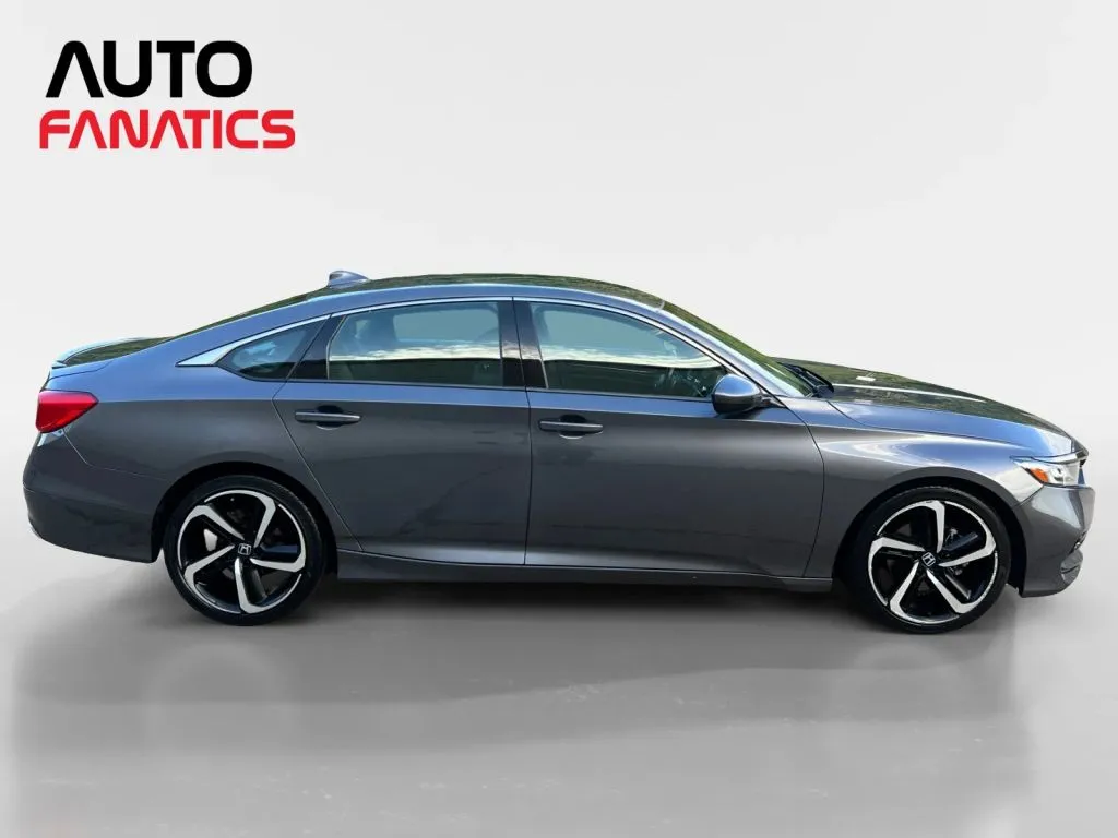 Honda Accord photo 7
