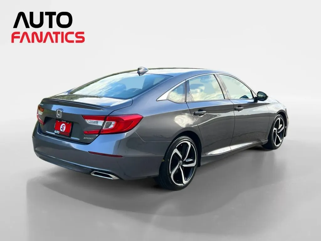 Honda Accord photo 6