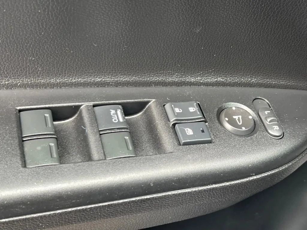 Honda Accord photo 44