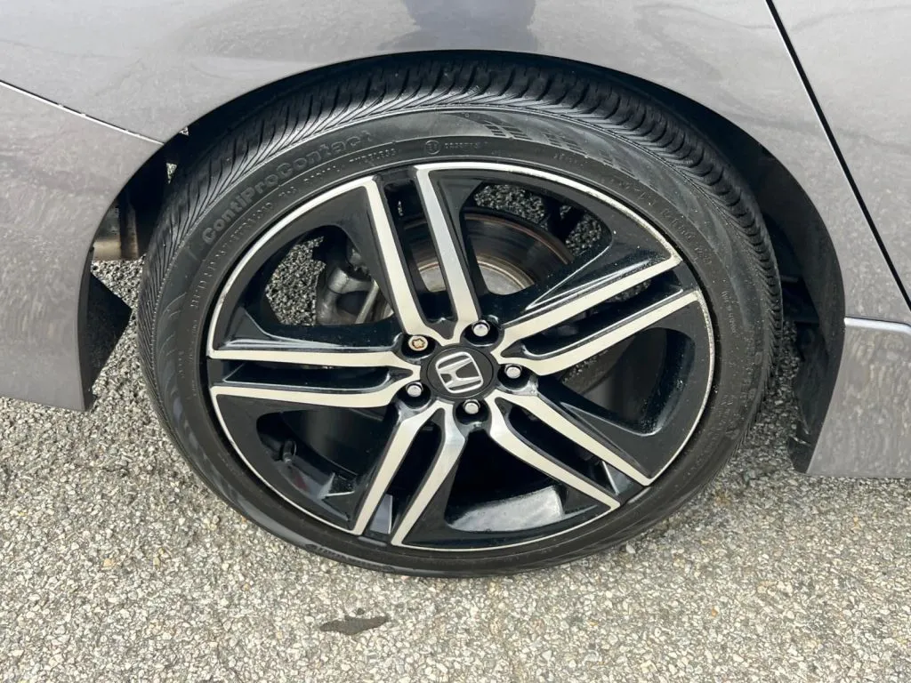 Honda Accord photo 34
