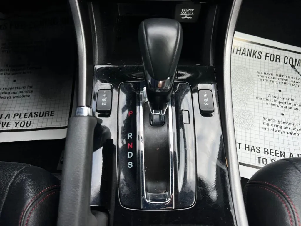 Honda Accord photo 40