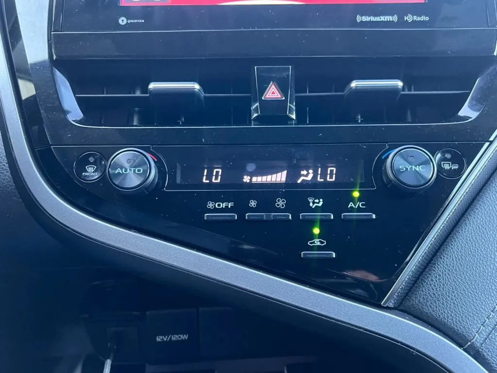Toyota Camry photo 42