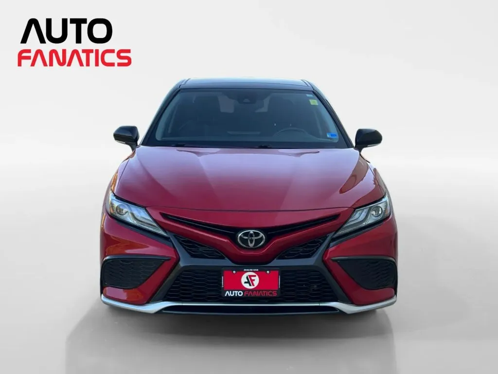 Toyota Camry photo 8