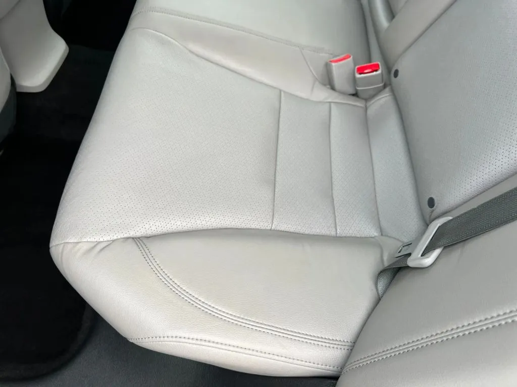 Honda Accord photo 23