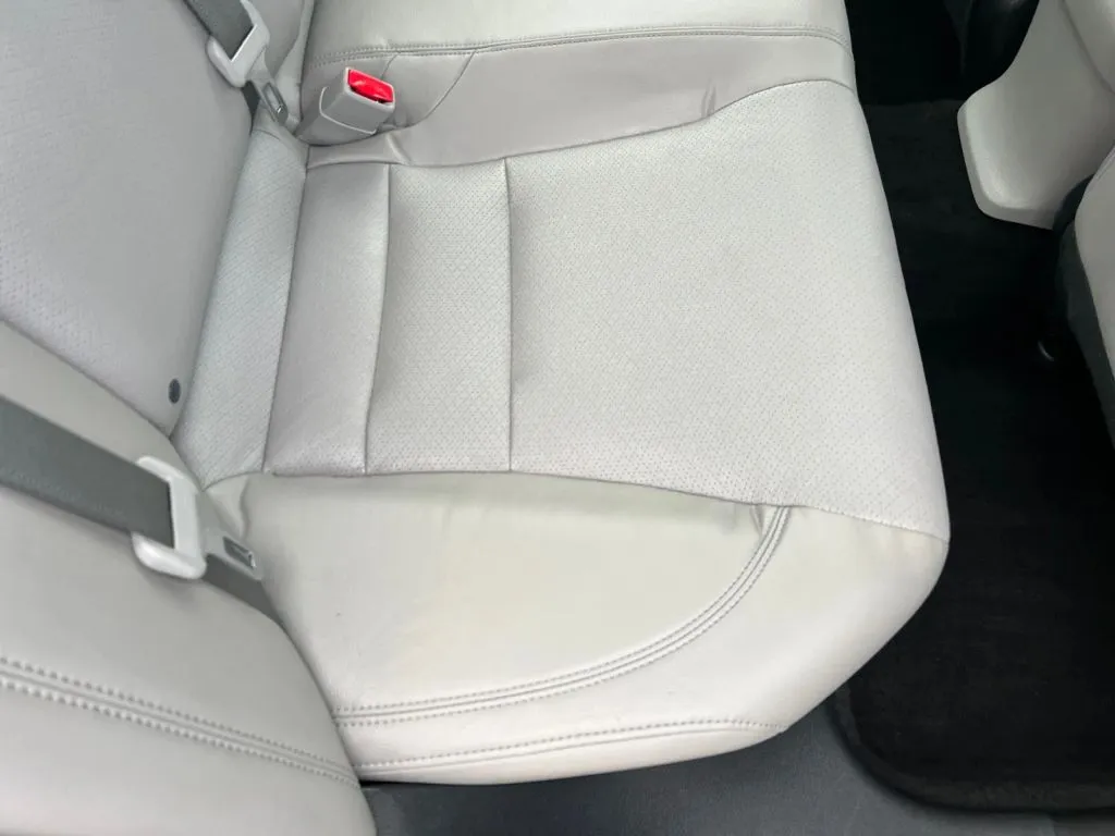 Honda Accord photo 20