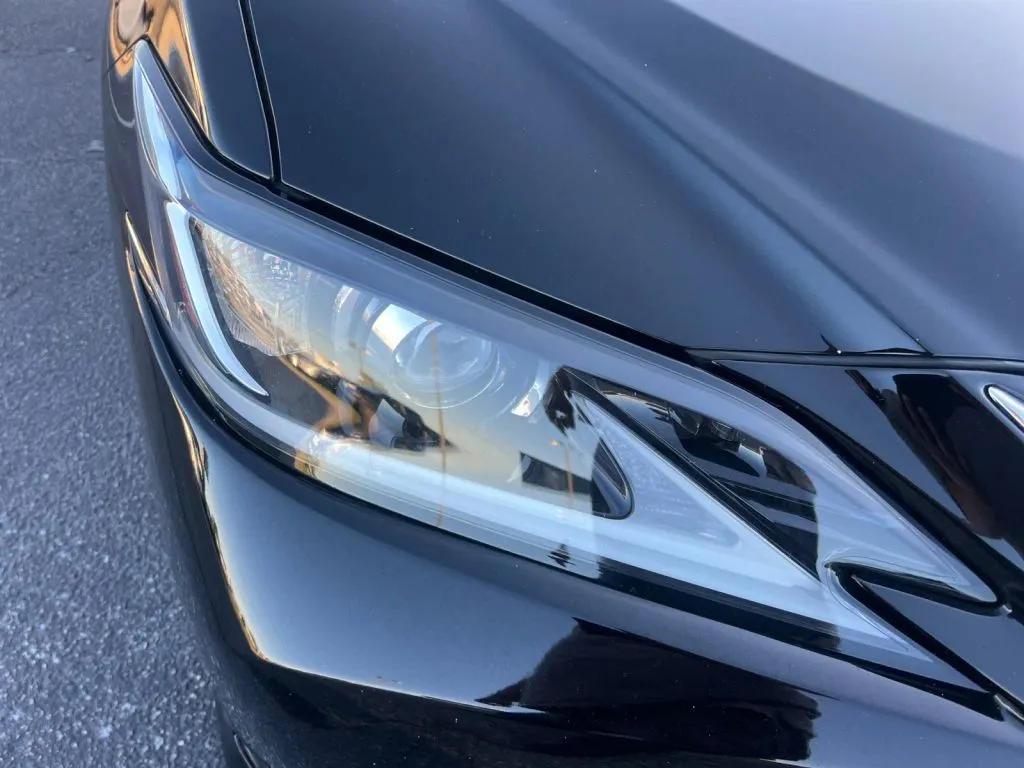 Lexus ES photo 33