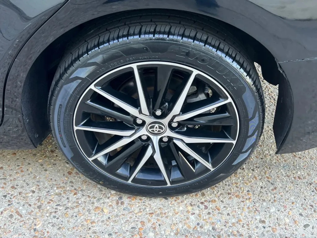 Toyota Camry photo 38
