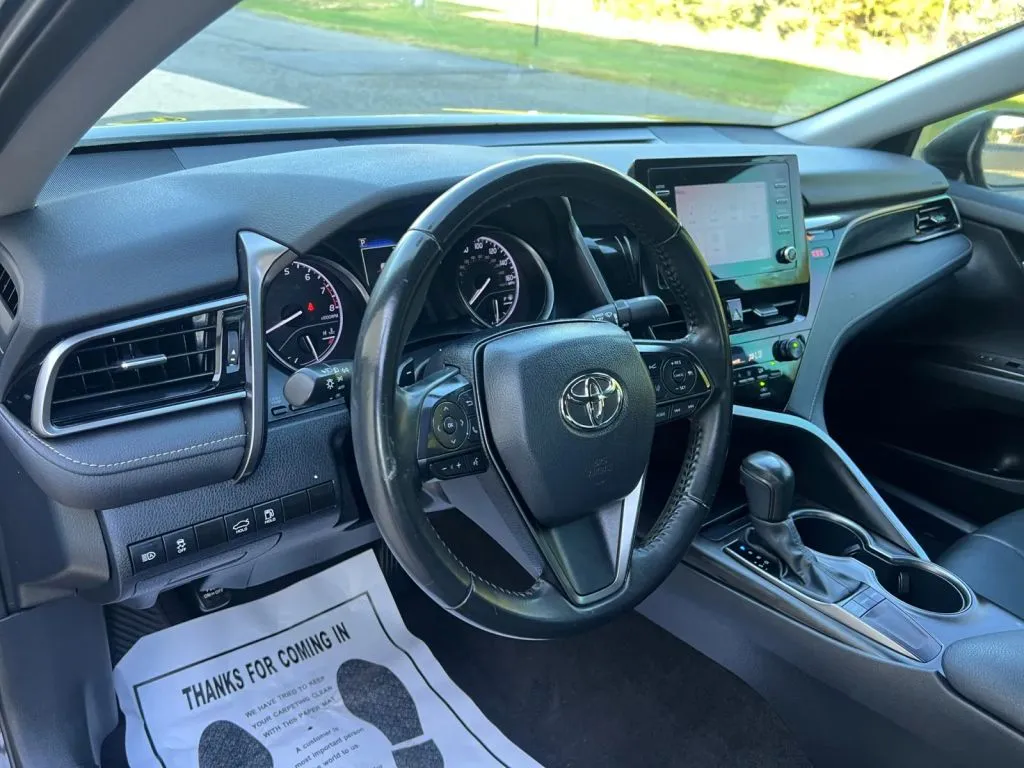 Toyota Camry photo 25