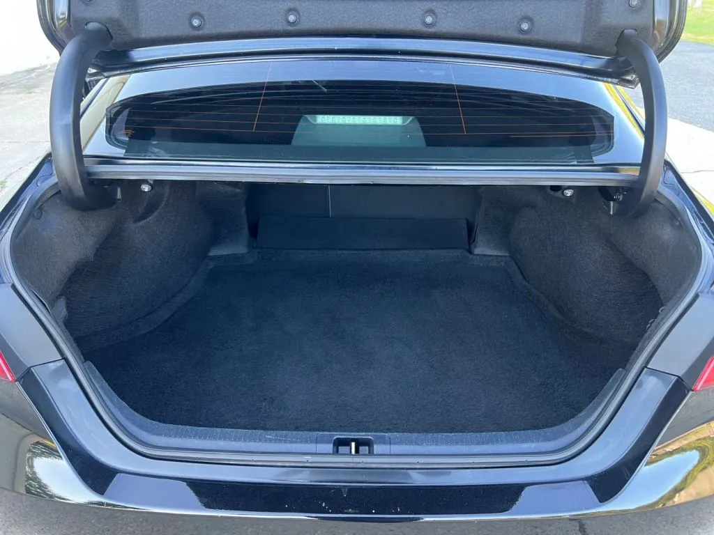 Toyota Camry photo 22