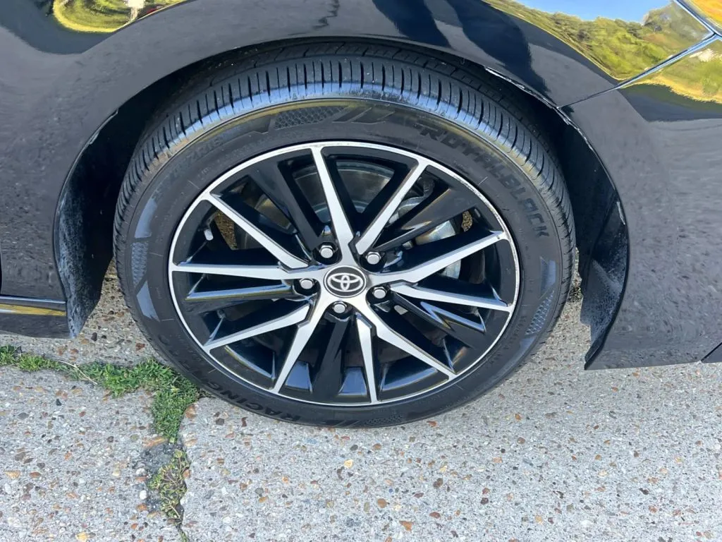 Toyota Camry photo 33