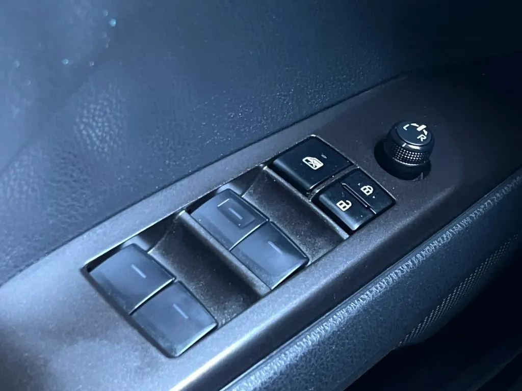 Toyota Camry photo 45