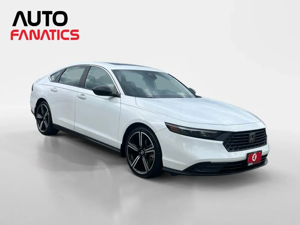 Honda Accord photo 8
