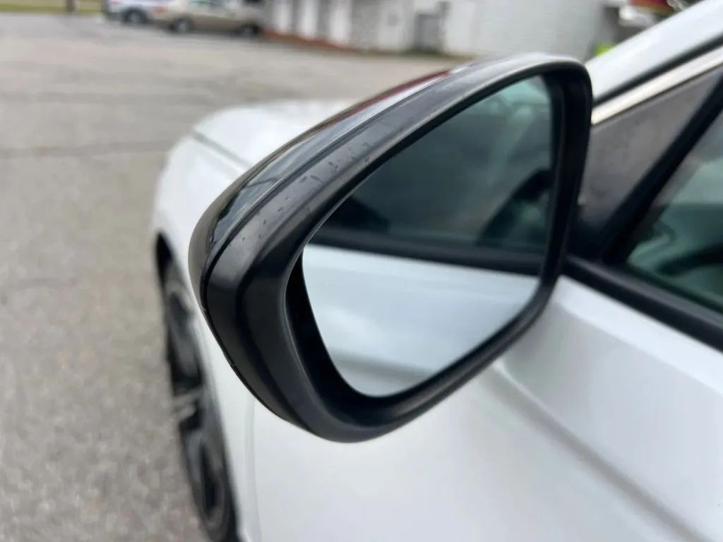 Honda Accord photo 29