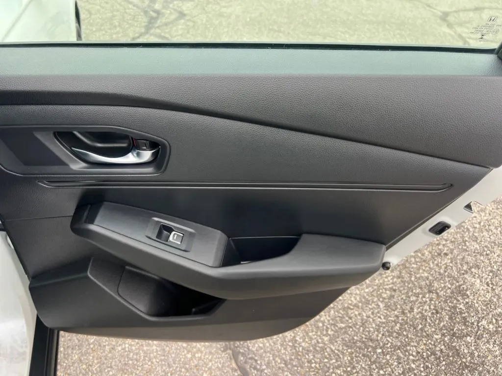 Honda Accord photo 21