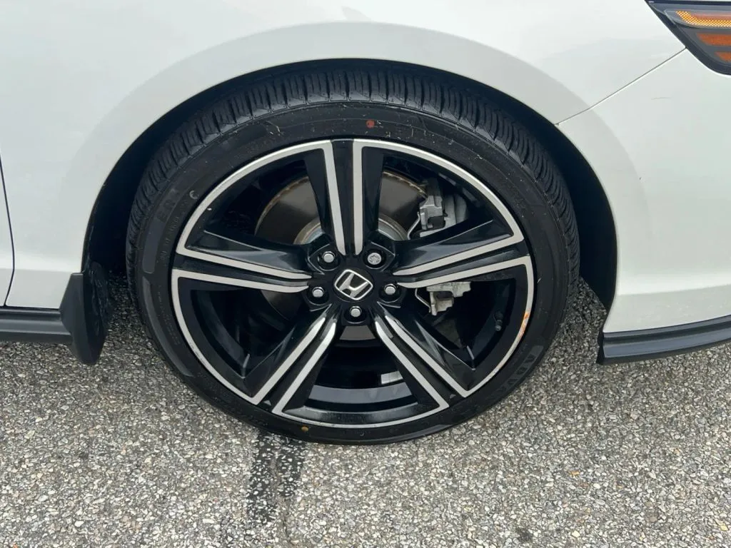 Honda Accord photo 34