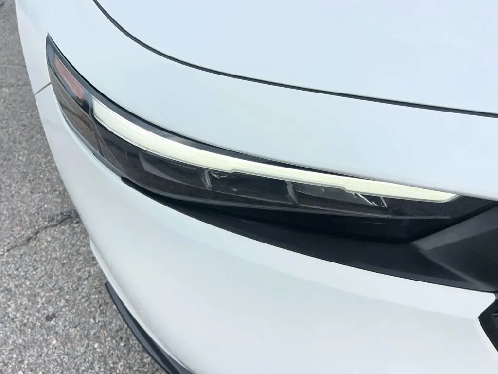 Honda Accord photo 33