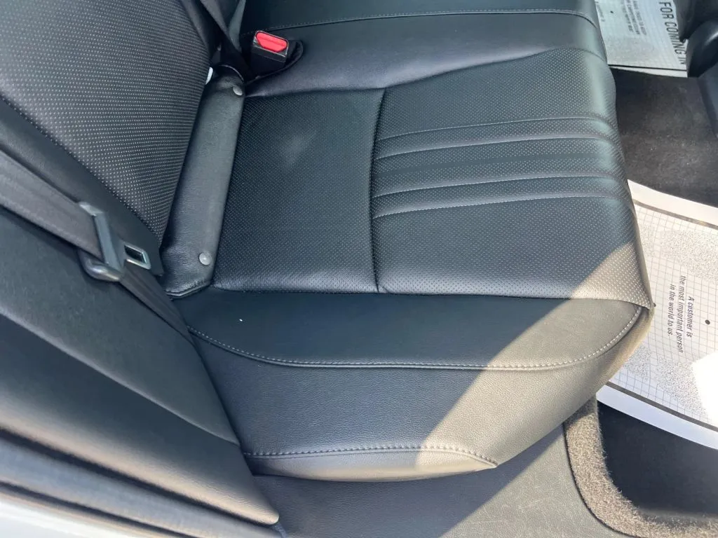 Honda Accord photo 19