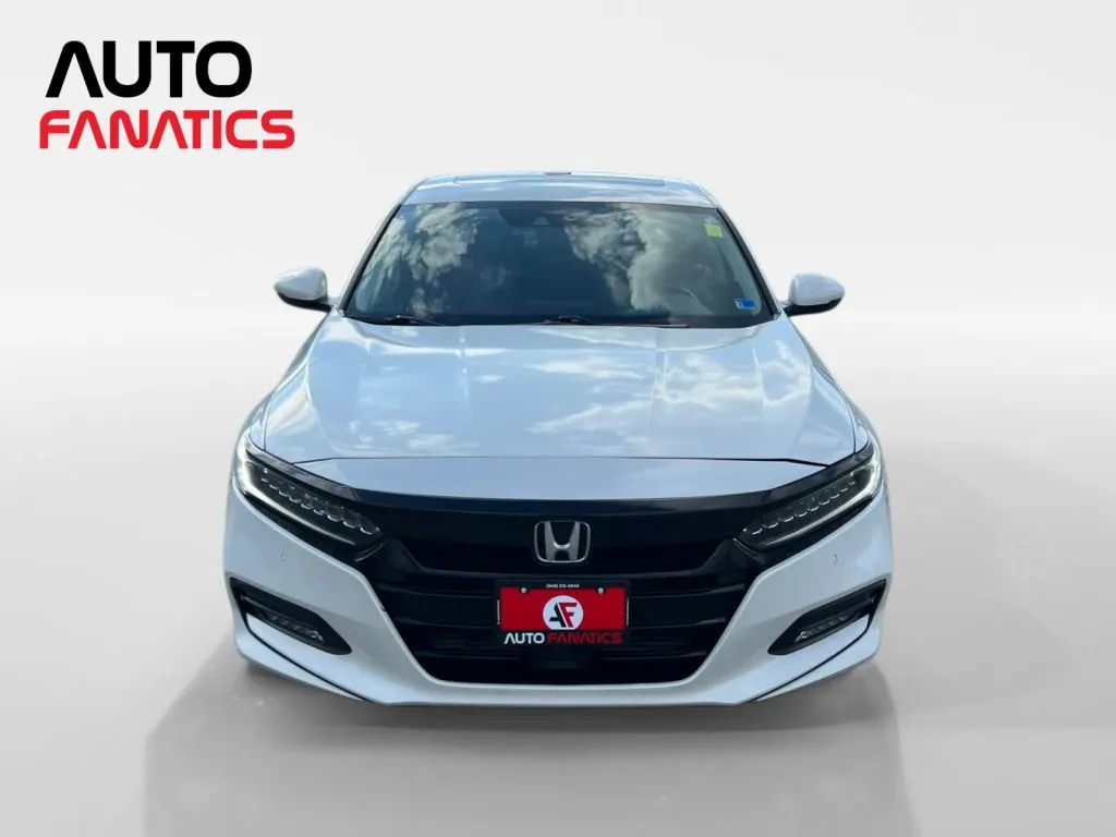 Honda Accord photo 8