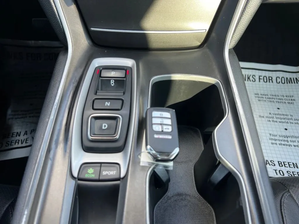 Honda Accord photo 43
