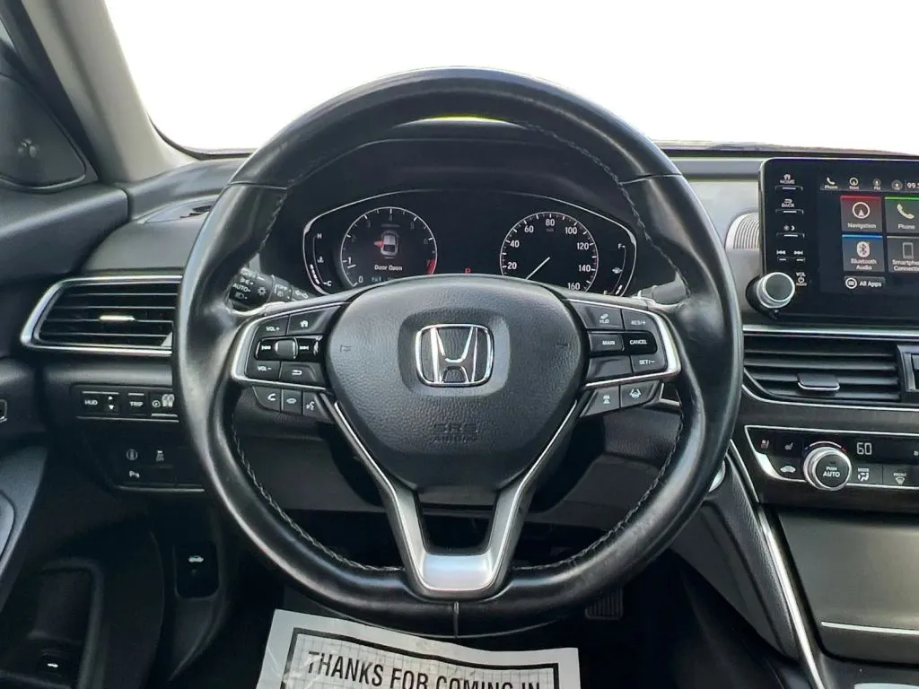 Honda Accord photo 12